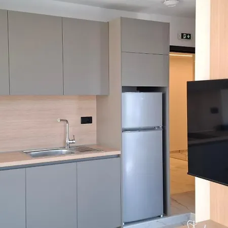 Vardaris Apart Otel Selanik