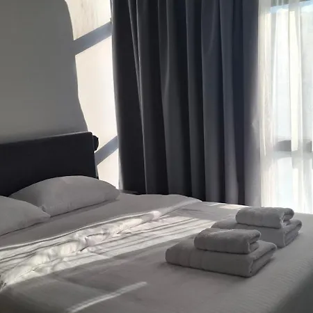 Aparthotel Vardaris